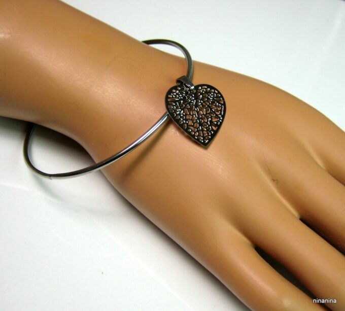 N3665h_bracelet_jonc_coeur_filigrane_acier_inoxydable