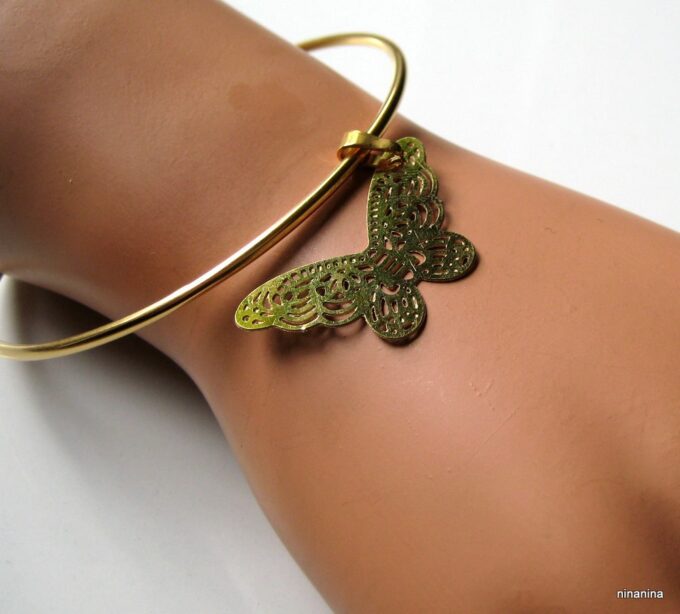 N3669c_bracelet_jonc_papillon_acier_inoxydable_dore