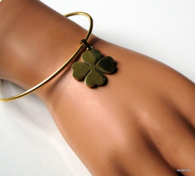 N3672i_bracelet_jonc_trefle_4_feuilles_acier_inoxydable_dore