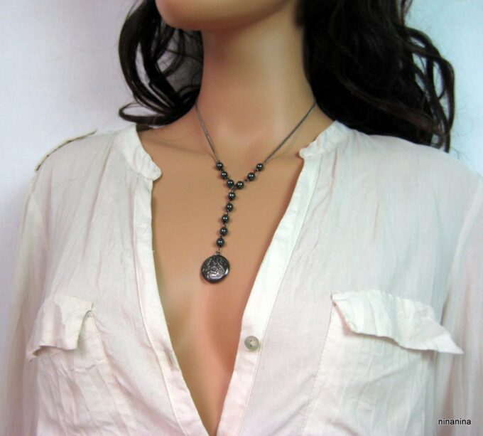 N3674c_collier_porte-photo_metal_noir