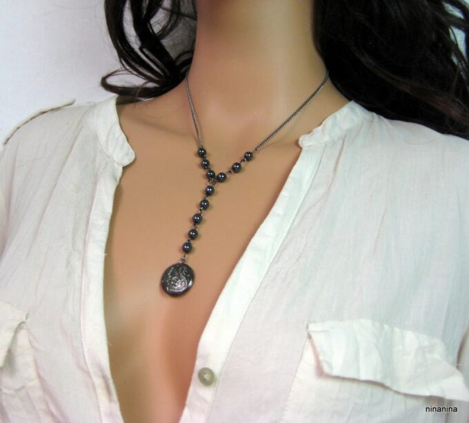 N3674d_collier_porte-photo_metal_noir