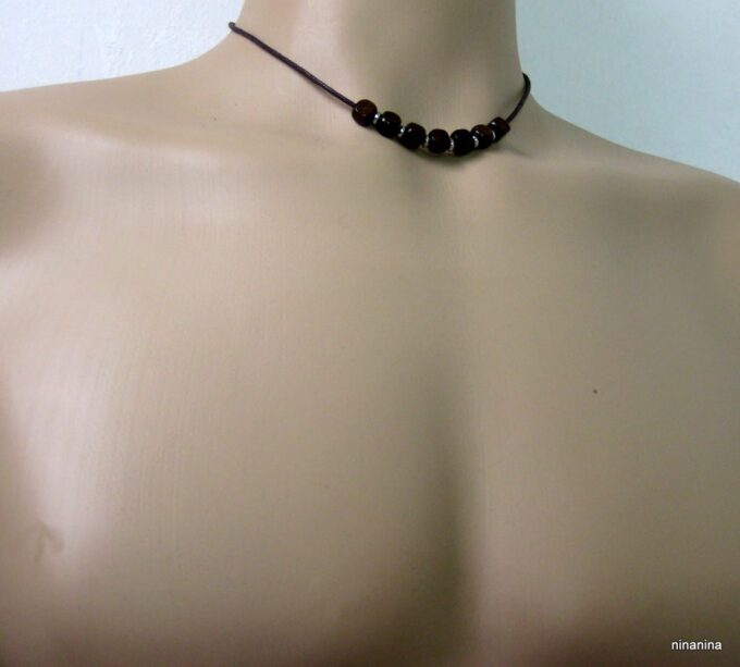 N3675h_collier_cordon_perles_bois_carrees