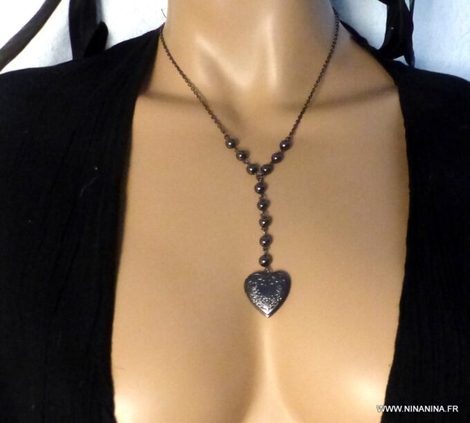 N3677_Collier_lasso_perles_noires_coeur_metal_noir_porte_photo_-_Bijoux_en_ligne_NINANINA-1
