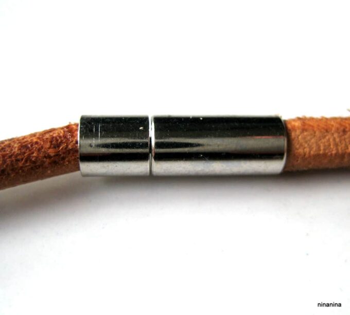 N3695b_collier_cordon_cuir_et_pendentif_rond_argent