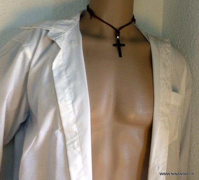 N3704B_collier_homme_cordon_cuir_croix_inoxydable_NINANINA