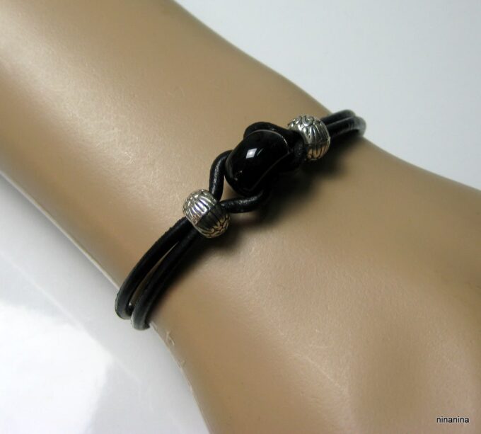 N3715b_bracelet_homme_cuir_et_perle_noire