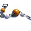 N3728tere_Bijou_de_sac_porte_cle_boules_bois_pompon_metal_argente
