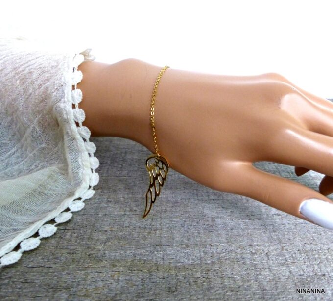 N3786terd_Bracelet_aile_dange_acier_inoxydable_dore