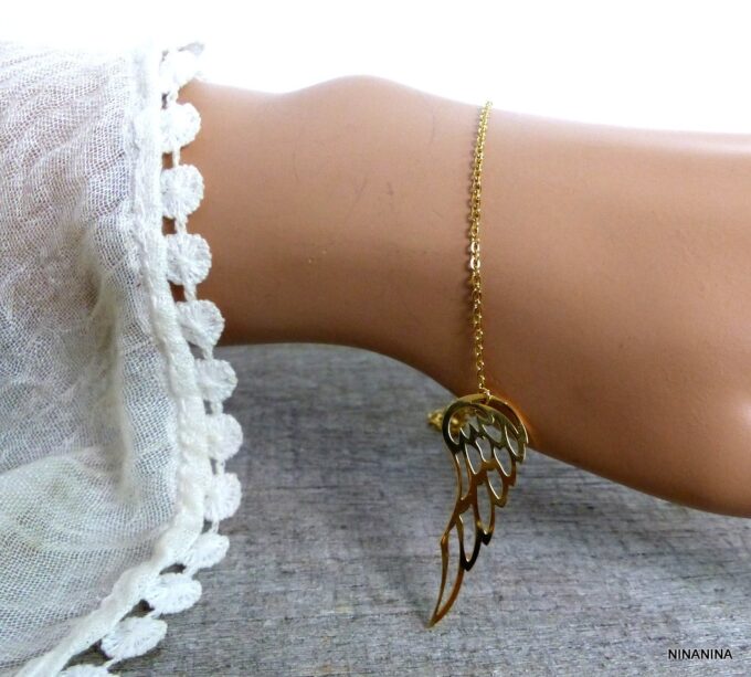 N3786terj_Bracelet_aile_dange_acier_inoxydable_dore