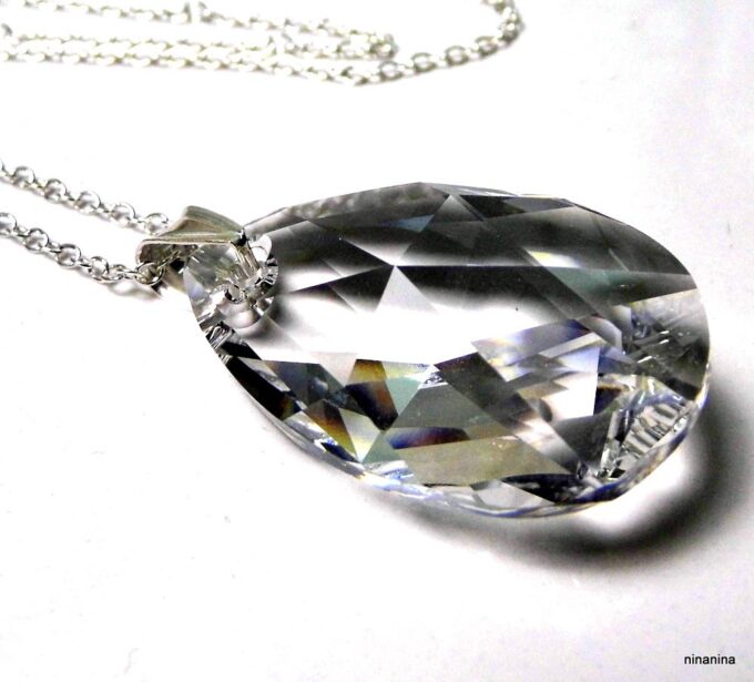 N3809a_collier_goutte_cristal_swarovski_argent_massif-1