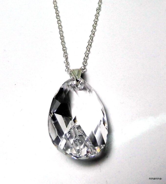N3809b_collier_goutte_cristal_swarovski_argent_massif-1