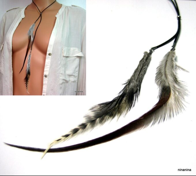 N3818_collier_cordon_cuir_et_plumes-2