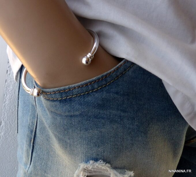 N3834d_Bracelet_homme_demi_jonc_plaque_argent_925_-_Bijoux_Bracelets_en_ligne_Ninanina