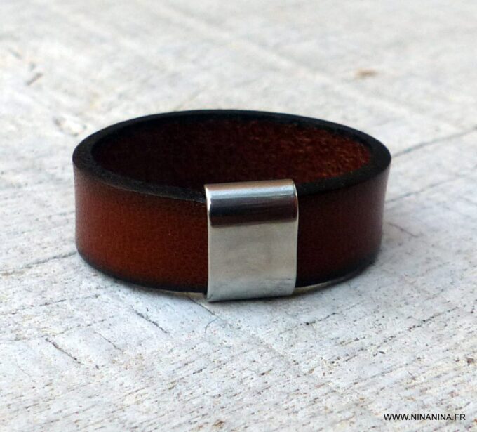 N3839h_Bague_cuir_femme_et_homme_acier_ou_metal_argente_-_Bijoux_Bagues_en_ligne_Ninanina