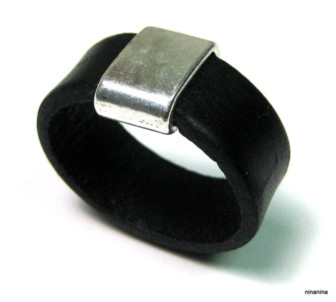 N3839terd_Bague_homme_cuir_et_metal_argente