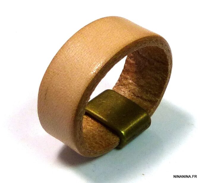 N3839terg_bague_homme_cuir_et_metal_bronze
