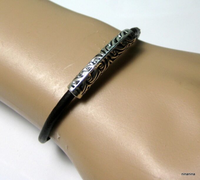 N3907p_bracelet_cuir_et_tube_metal_argent