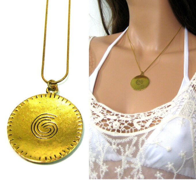 N392bisb_collier_pendentif_spirales_metal_dore