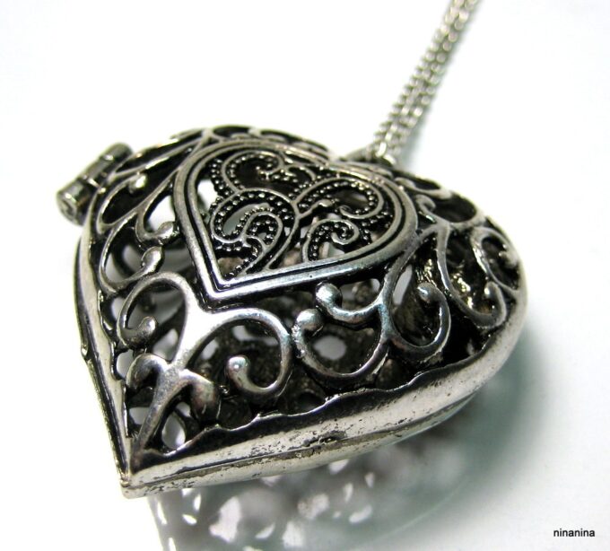 N3954a_collier_sautoir_coeur_porte-photo_metal_argent