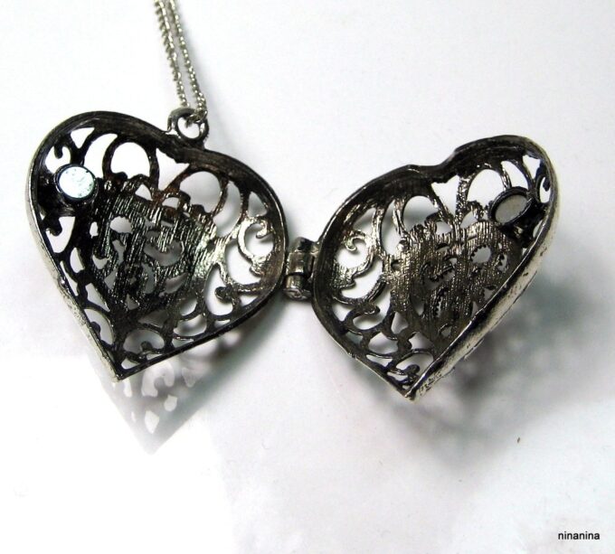N3954c_collier_sautoir_coeur_porte-photo_metal_argent