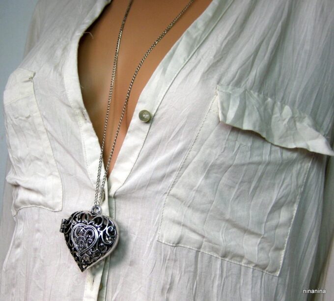 N3954i_collier_sautoir_coeur_porte-photo_metal_argent