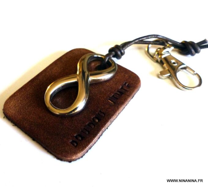 N3959B_Porte_cle_homme_cuir_personnalise_infini_acier_NINANINA-2
