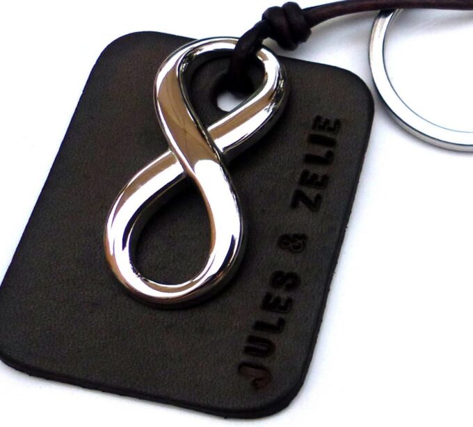 N3959a_Porte_cle_homme_cuir_personnalise_infini_acier_-_Bijoux_Accessoires_en_ligne_Ninanina