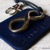 N3959b_Porte_cle_homme_cuir_bleu_personnalise_infini_Acier_-_Accessoires_porte_cle_en_ligne_Ninanina-2