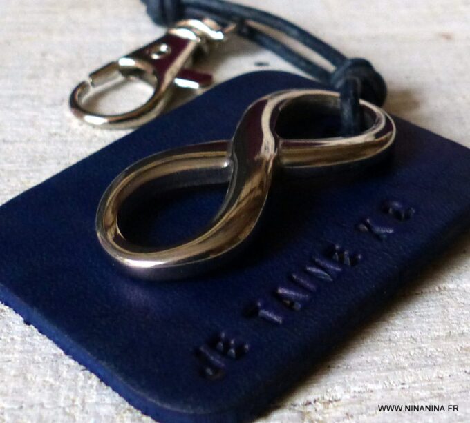 N3959b_Porte_cle_homme_cuir_bleu_personnalise_infini_Acier_-_Accessoires_porte_cle_en_ligne_Ninanina-2