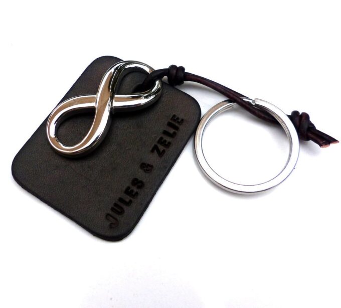 N3959d_Porte_cle_homme_cuir_personnalise_infini_acier_-_Bijoux_Accessoires_en_ligne_Ninanina