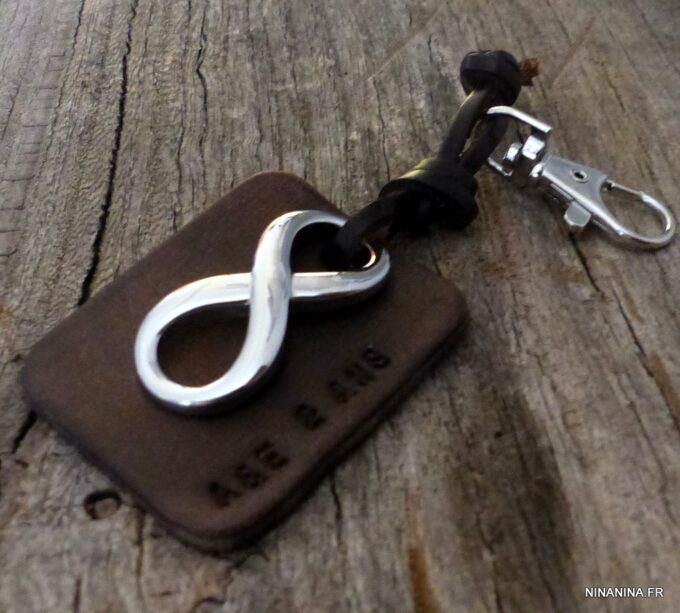 N3959e_porte_cle_homme_cuir_infini_acier_inoxydable_argent_personnalise_NINANINA