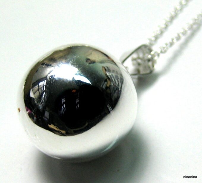 N3960a_collier_boule_plaque_argent