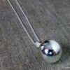 N3960teri_Collier_boule_plaque_argent