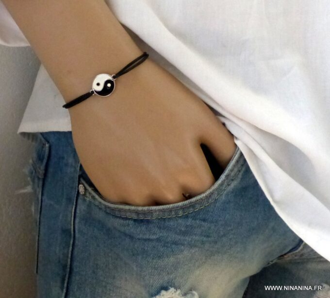 N3977h_Bracelet_cordon_cuir_yin_yang_metal_emaille_-_Bijoux_Bracelets_en_ligne_Ninanina