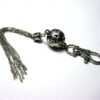 N3995b_bijou_de_sac_boule_pompon_long_metal_argent