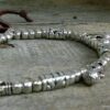 N4033bis_bracelet_de_cheville_daim_et_perles_metal_argent