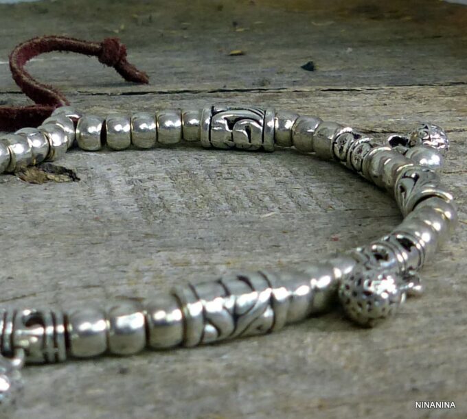 N4033bis_bracelet_de_cheville_daim_et_perles_metal_argent
