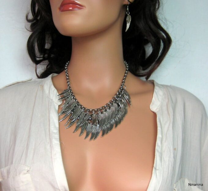 N4043f_collier_tribal_aile_dange_metal_argent-1
