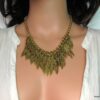 N4044d_collier_tribal_feuille_metal_dore_or-1