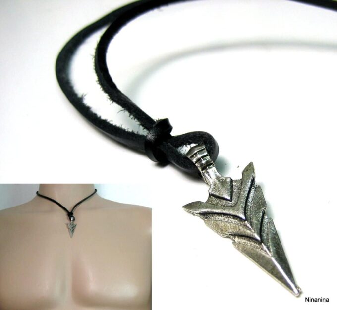 N4064c_collier_homme_tribal_cuir_fleche_metal_argent