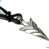 N4064l_collier_homme_tribal_cuir_fleche_metal_argent