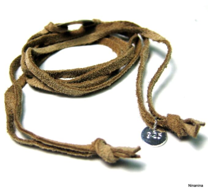 N4096b_Bracelet_wrap_daim_et_anneau_argent_massif