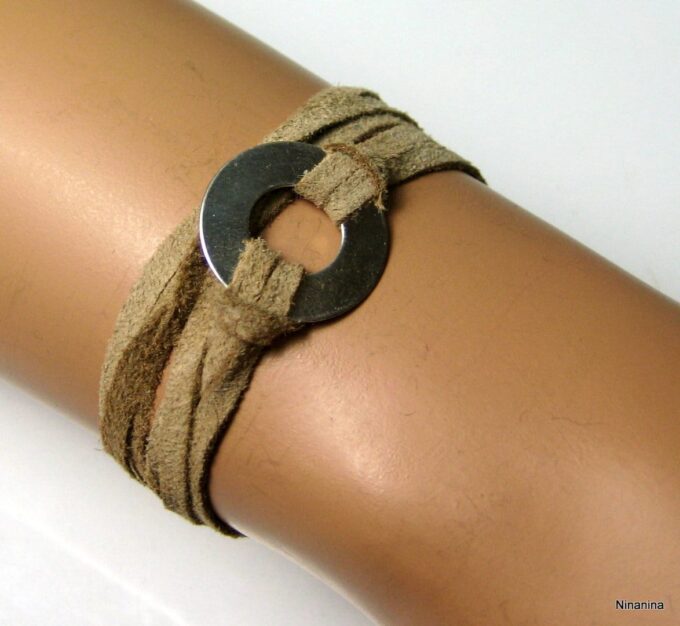 N4096h_Bracelet_wrap_daim_et_anneau_argent_massif