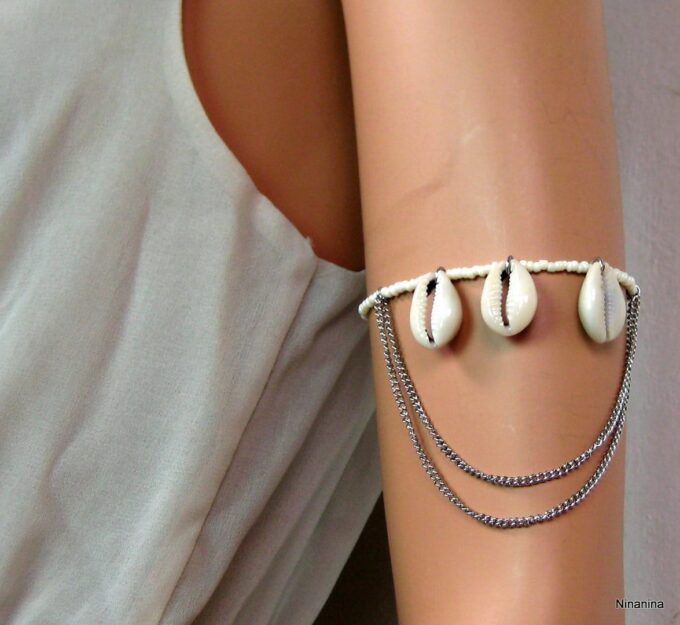 N4137f_bracelet_de_biceps_coquillage_et_acier_inoxydable