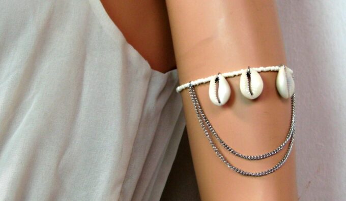 N4137i_bracelet_de_biceps_coquillage_et_acier_inoxydable