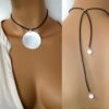 N4141_collier_de_dos_cordon_cuir_argent_massif_nacre