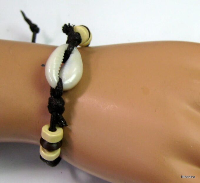 N4168l_bracelet_cordon_coquillage_blanc