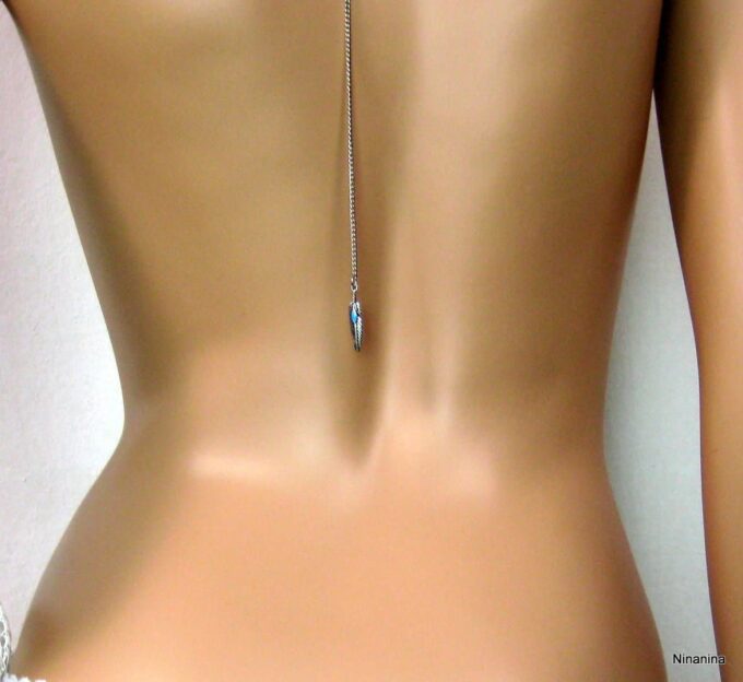 N4174e_bijou_de_corps_ethnique_fleche_et_plume_acier_inoxydable