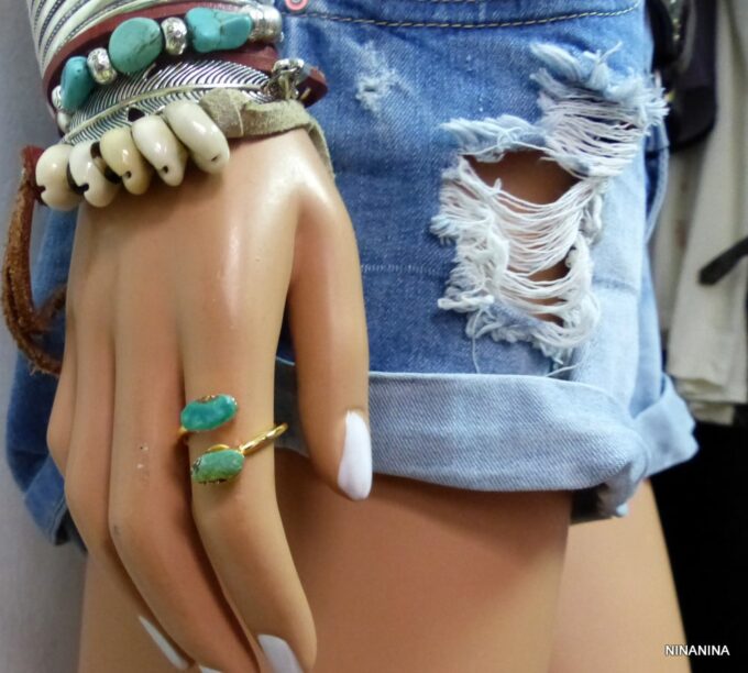 N4222terb_Bracelet_cordon_coquillage_cauri