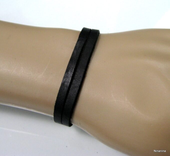 N4225i_bracelet_cuir_noir_et_fermoir_crochet